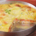 Receita de pizza de pão com recheio de mussarela