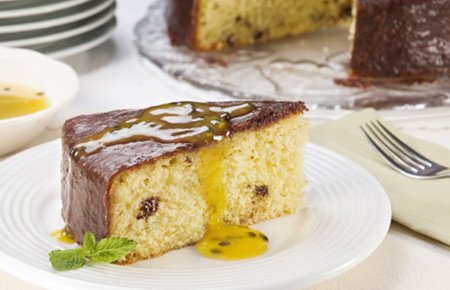 Bolo de maracujá e chocolate