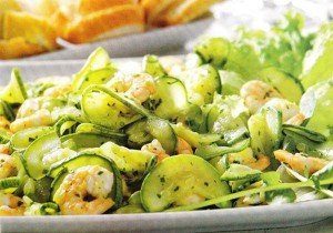 Receita de salada de abobrinha e camarão