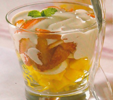 Frutas com zabaione