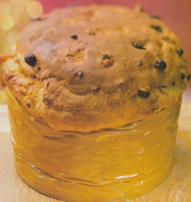 Panetone com frutas cristalizada