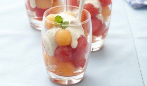 Receita de sobremesa refrescante com frutas