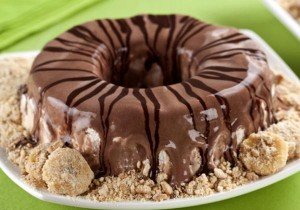 Receita de sorvete de chocolate e farofa de banana