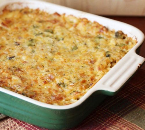 Arroz de forno com brócolis e frango