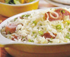 Receita de arroz cremoso com linguiça