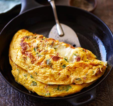 Receita de omelete de presunto e queijo