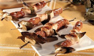 Receita de espetinho de frango e linguiça