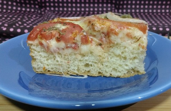 Torta salgada com fermento biológico