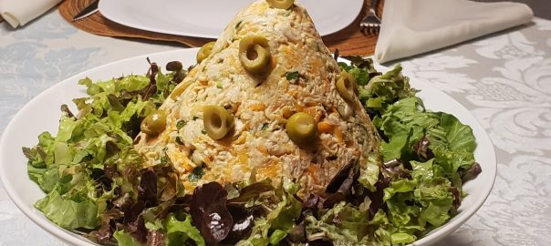Salada de frango com pepino