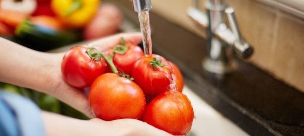 Como lavar frutas, verduras e legumes do jeito certo
